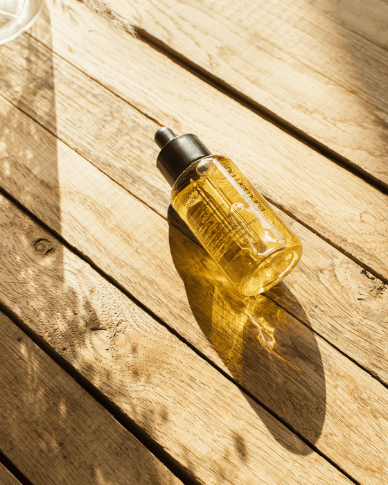 Shu Uemura Essence Absolue Nourishing Soothing Scalp Oil Concentrate 50 ml - Cancam